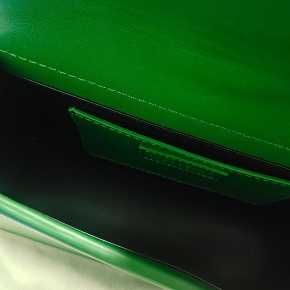Jacquemus Green Leather Crossbody Bag - Picture 7 of 7